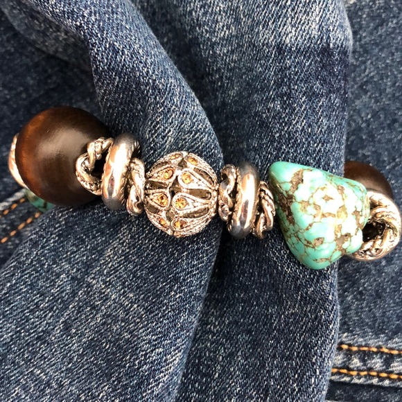 Western Turquoise Bracelet - Picture 1 of 4